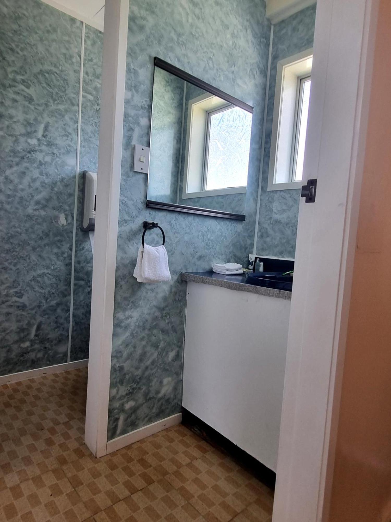 Cedar Lodge Motel Χάμιλτον Εξωτερικό φωτογραφία