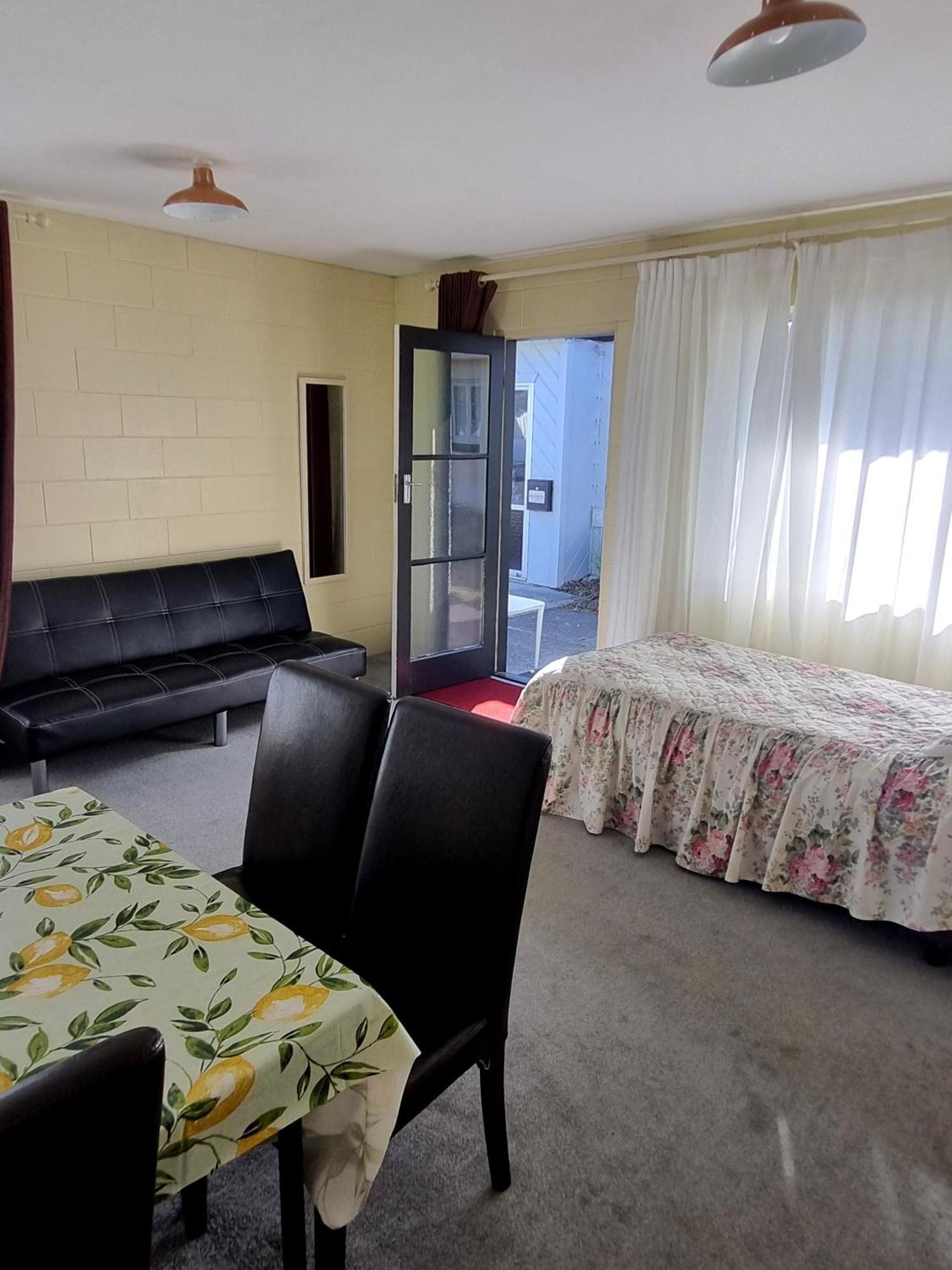 Cedar Lodge Motel Χάμιλτον Εξωτερικό φωτογραφία